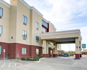 Гостиница Quality Inn & Suites Bryan  Брайан